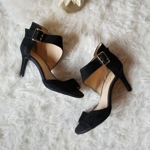 Jessica Simpson Black Thick Strap Heel